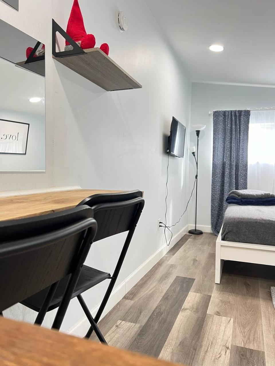 شقة Work, Rest And Play: Wifi, Tv And Backyard Bliss نورث ميامي بيتش المظهر الخارجي الصورة